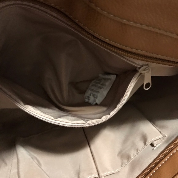 NINE WEST small tote 🌹 - Picture 14 of 15